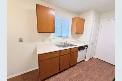 4141 Stonecroft Drive, Austin, TX 78749 - Photo 9