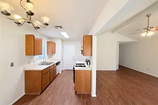 4141 Stonecroft Dr, Austin, TX 78749 - Photo 7