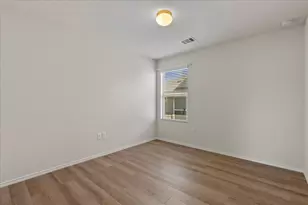 3724 Alpine Autumn Dr, Austin, TX 78744 - Photo 19