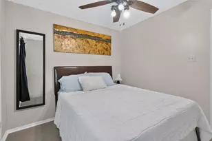 811 Bracewood Cir, San Marcos, TX 78666 - Photo 13
