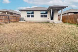 413 Dubina Ave, Georgetown, TX 78626 - Photo 5