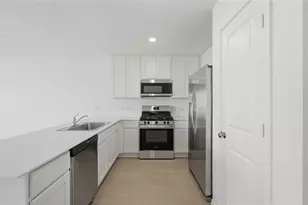 221 Stumpy St, San Marcos, TX 78666 - Photo 7