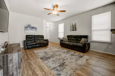 213 Ibis Falls Loop, Jarrell, TX 76537 - Photo 5