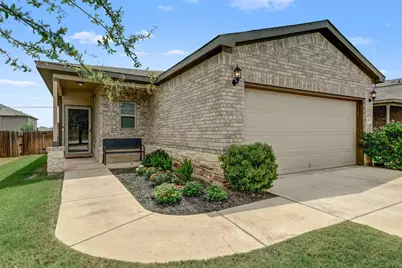 213 Ibis Falls Loop, Jarrell, TX 76537 - Photo 3