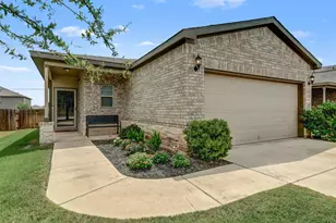 213 Ibis Falls Loop, Jarrell, TX 76537 - Photo 3