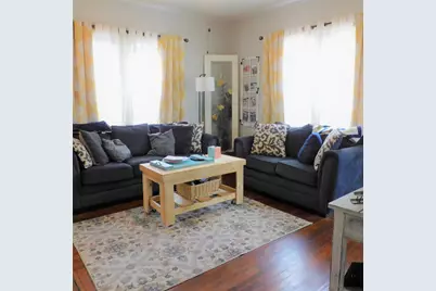 1111 McLain Street, Taylor, TX 76574 - Photo 7