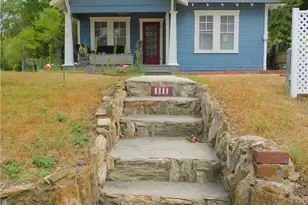 1111 McLain St, Taylor, TX 76574 - Photo 1