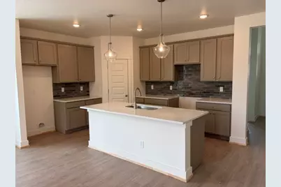 540 Gus Loop, Georgetown, TX 78626 - Photo 3