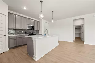 540 Gus Loop, Georgetown, TX 78626 - Photo 9