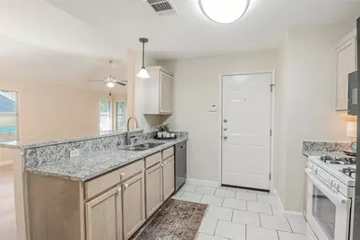9022 Wellesley Drive, Austin, TX 78754 - Photo 11