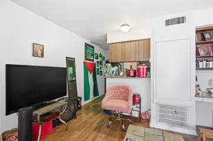2801 Hemphill Park, Austin, TX 78705 - Photo 3