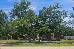 43 Skycrest Dr, Martindale, TX 78655 - Photo 1