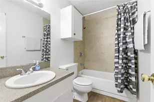 2808 Whitis Ave, Austin, TX 78705 - Photo 11