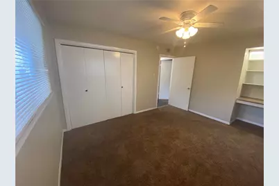 2708 Salado Street #B, Austin, TX 78705 - Photo 11