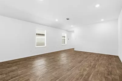 727 Gladiola Loop, Kyle, TX 78640 - Photo 11