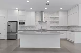 1107 Taulbee Ln, Austin, TX 78757 - Photo 5