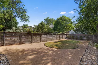 1107 Taulbee Lane #B, Austin, TX 78757 - Photo 17