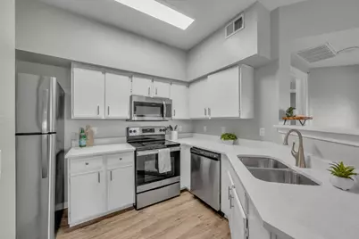 2320 Gracy Farms Lane #823, Austin, TX 78758 - Photo 1