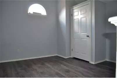 706 W 22nd Street W #305, Austin, TX 78705 - Photo 17