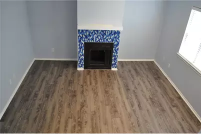 706 W 22nd Street W #305, Austin, TX 78705 - Photo 3