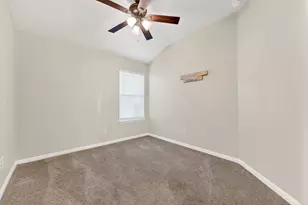 129 Salado Dr, Kyle, TX 78640 - Photo 23