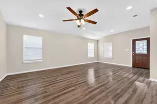 129 Salado Dr, Kyle, TX 78640 - Photo 7