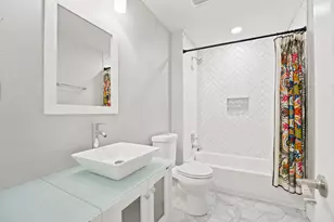 5332 Balcones Dr, Austin, TX 78731 - Photo 7