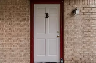 2611 Ektom Dr, Austin, TX 78745 - Photo 7