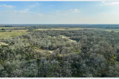 1144 Treetop Lane, Luling, TX 78648 - Photo 29