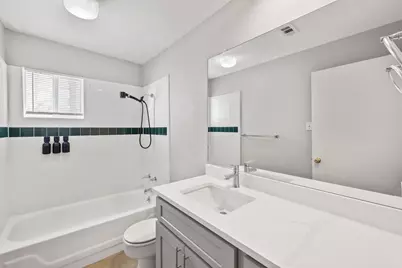 712 Graham Place #205, Austin, TX 78705 - Photo 25