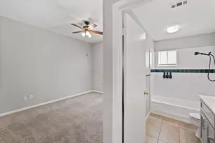 712 Graham Pl, Austin, TX 78705 - Photo 19