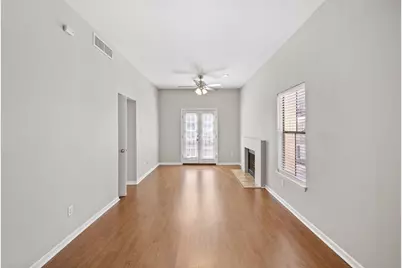 712 Graham Place #205, Austin, TX 78705 - Photo 13