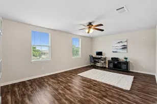 114 Briarpatch Ct, Austin, TX 78737 - Photo 27