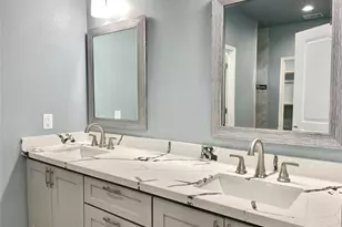 982 S Navarro St, Giddings, TX 78942 - Photo 9