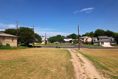 2610 & 2606 Metcalfe Road, Austin, TX 78741 - Photo 9