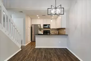 1748 Ohlen Rd, Austin, TX 78757 - Photo 13