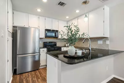 1748 Ohlen Road #76, Austin, TX 78757 - Photo 5