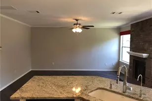 13200 Amasia Dr, Austin, TX 78729 - Photo 5