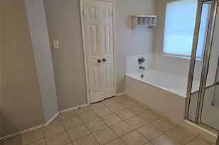 13200 Amasia Dr, Austin, TX 78729 - Photo 15