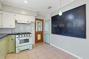 4415 Hank Ave, Austin, TX 78745 - Photo 9