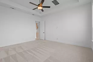 205 Clancy Dr, Liberty Hill, TX 78642 - Photo 15