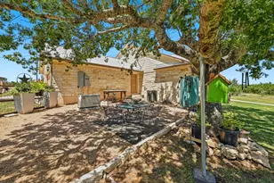 560 Saddle Ridge Dr, Bertram, TX 78605 - Photo 21