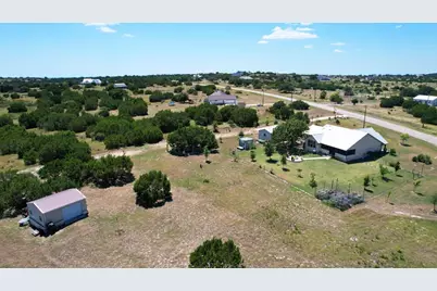 560 Saddle Ridge Drive, Bertram, TX 78605 - Photo 27
