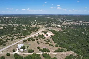 560 Saddle Ridge Dr, Bertram, TX 78605 - Photo 23