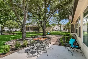 105 Stetson Cir, Georgetown, TX 78633 - Photo 17