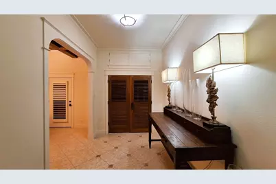 130 Squires Drive, Lakeway, TX 78734 - Photo 9