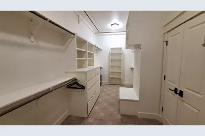 130 Squires Drive, Lakeway, TX 78734 - Photo 19