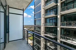 610 Davis St, Austin, TX 78701 - Photo 11