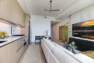 610 Davis St, Austin, TX 78701 - Photo 7