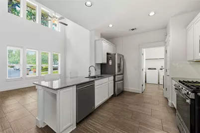 10904 Railway Lane, Austin, TX 78717 - Photo 11